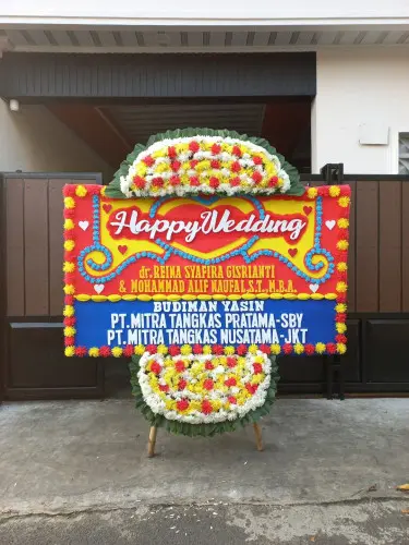 Papan Bunga Pernikahan cinambo